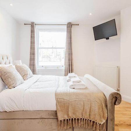 Great Mayfair Apartment,Sleeps 6 London Eksteriør billede